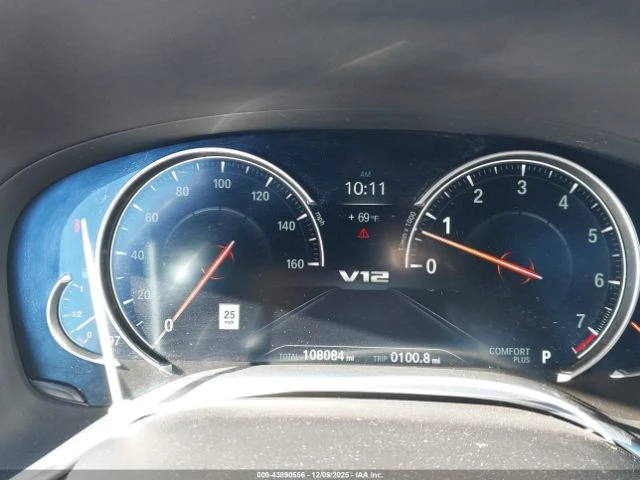 BMW 740 MPACK* МАСАЖ* ОБДУХ* HEADUP, снимка 14 - Автомобили и джипове - 53111060