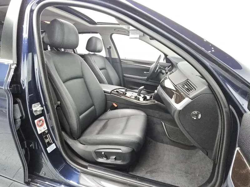 BMW 520, снимка 11 - Автомобили и джипове - 53707302