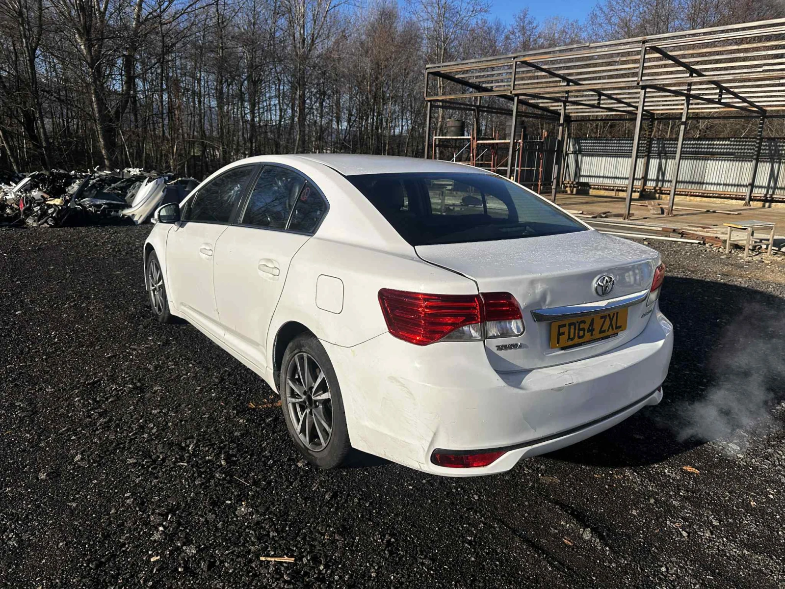 Toyota Avensis 2.0D-4D 124к.с Facelift  - изображение 2