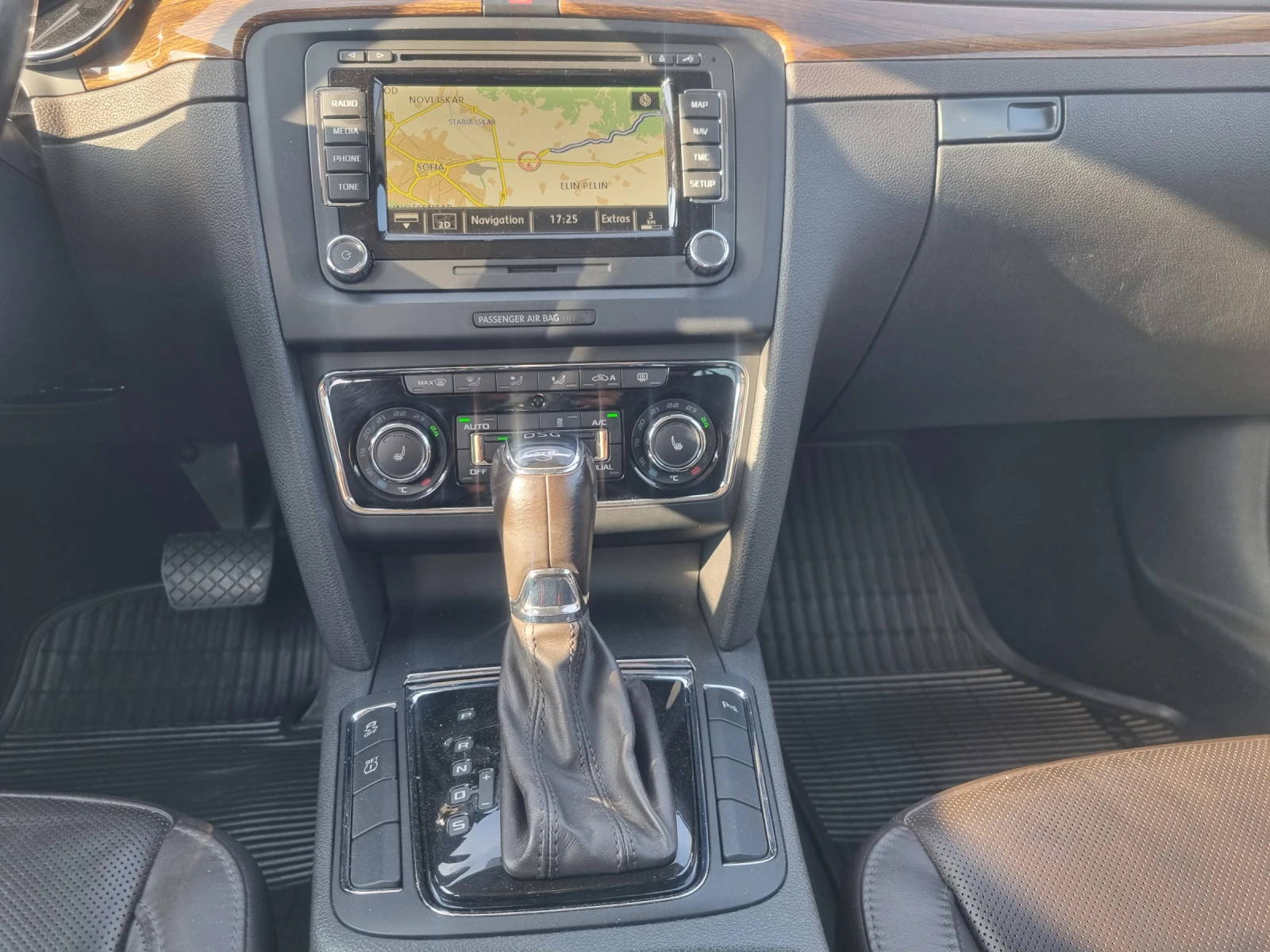 Skoda Superb 3.6 V6 4x4 Laurin & Klement | Mobile.bg   14