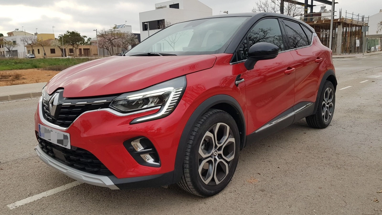 Renault Captur Mild Hybrid Tce Intense  - изображение 6