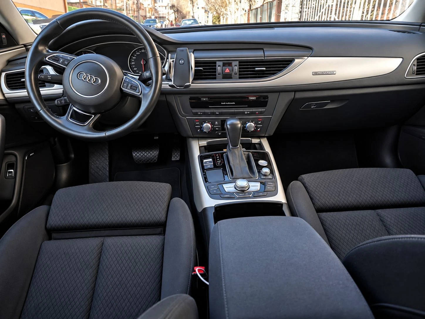 Audi A6 3.0 Quattro , снимка 4 - Автомобили и джипове - 56154746