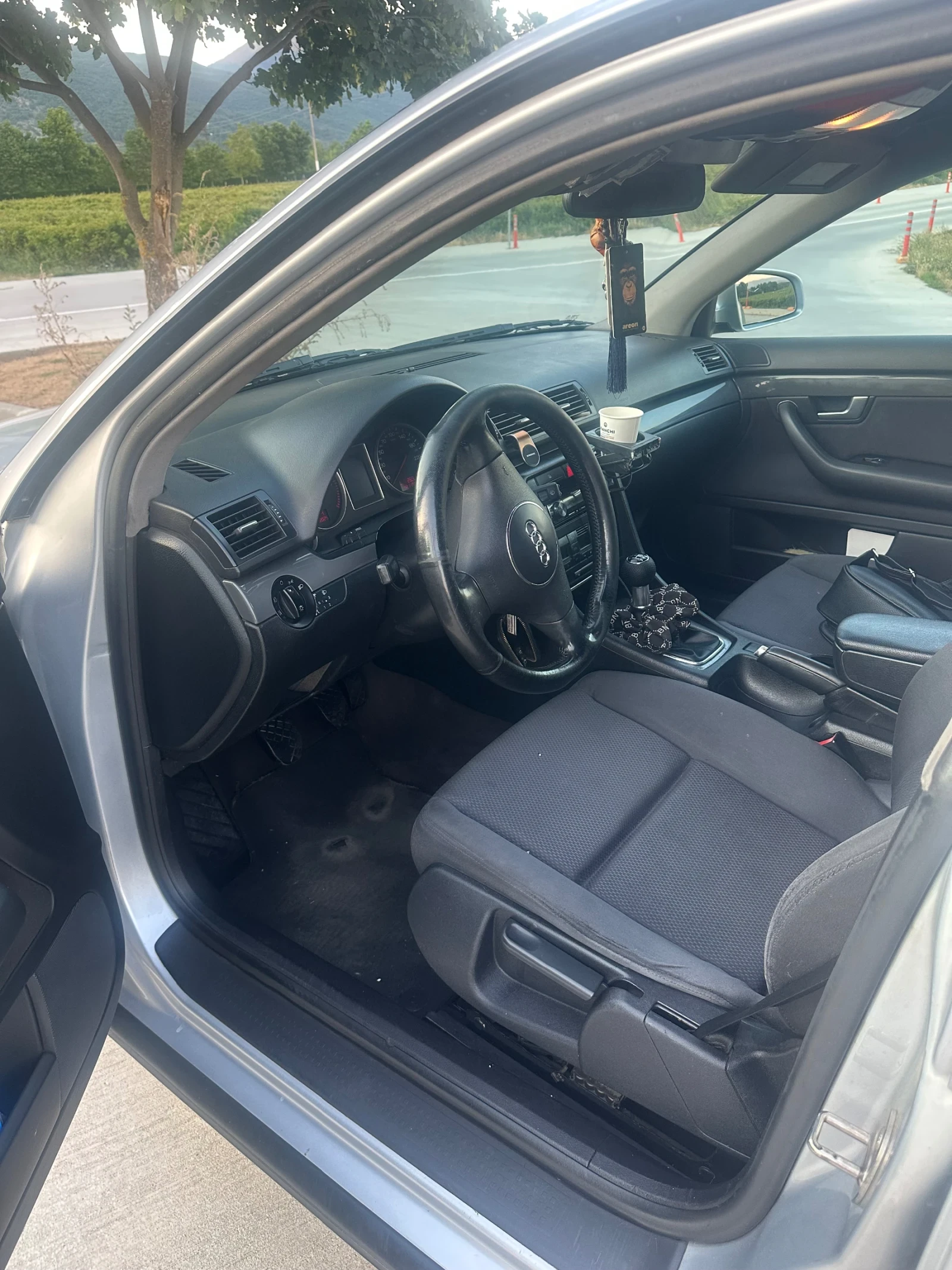 Audi A4 1.9 - изображение 8