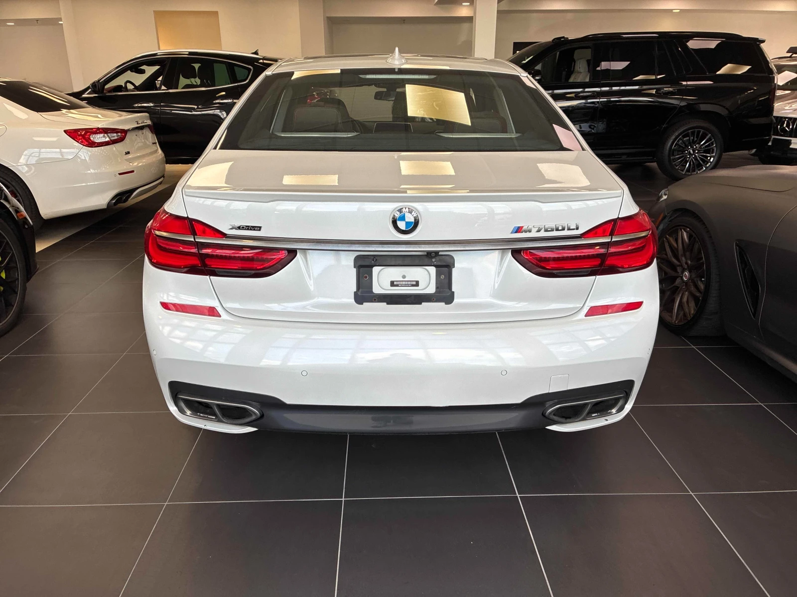 BMW 760 * Li * Xdrive * Pano * V12 - изображение 5