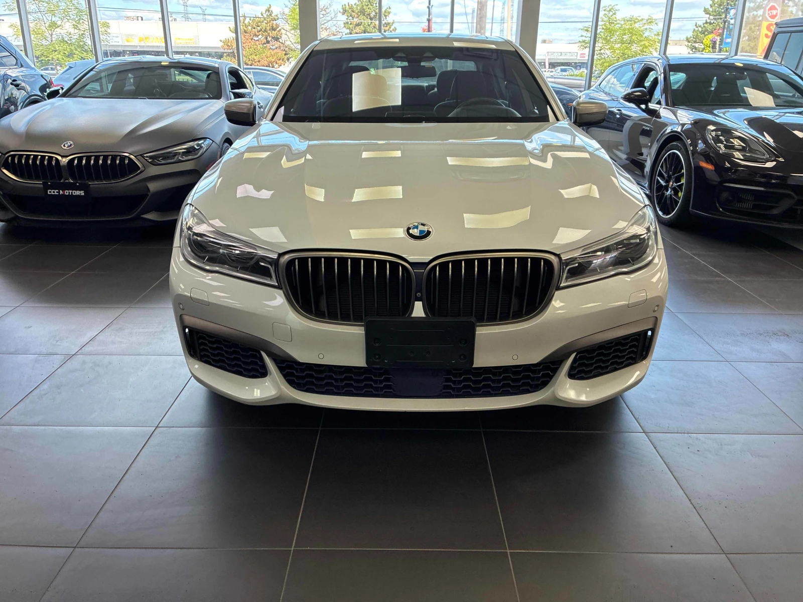 BMW 760 * Li * Xdrive * Pano * V12 - изображение 2