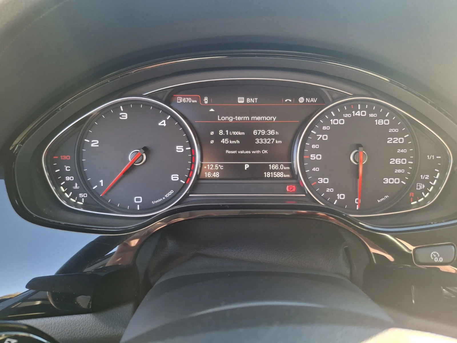 Audi A8  - изображение 9