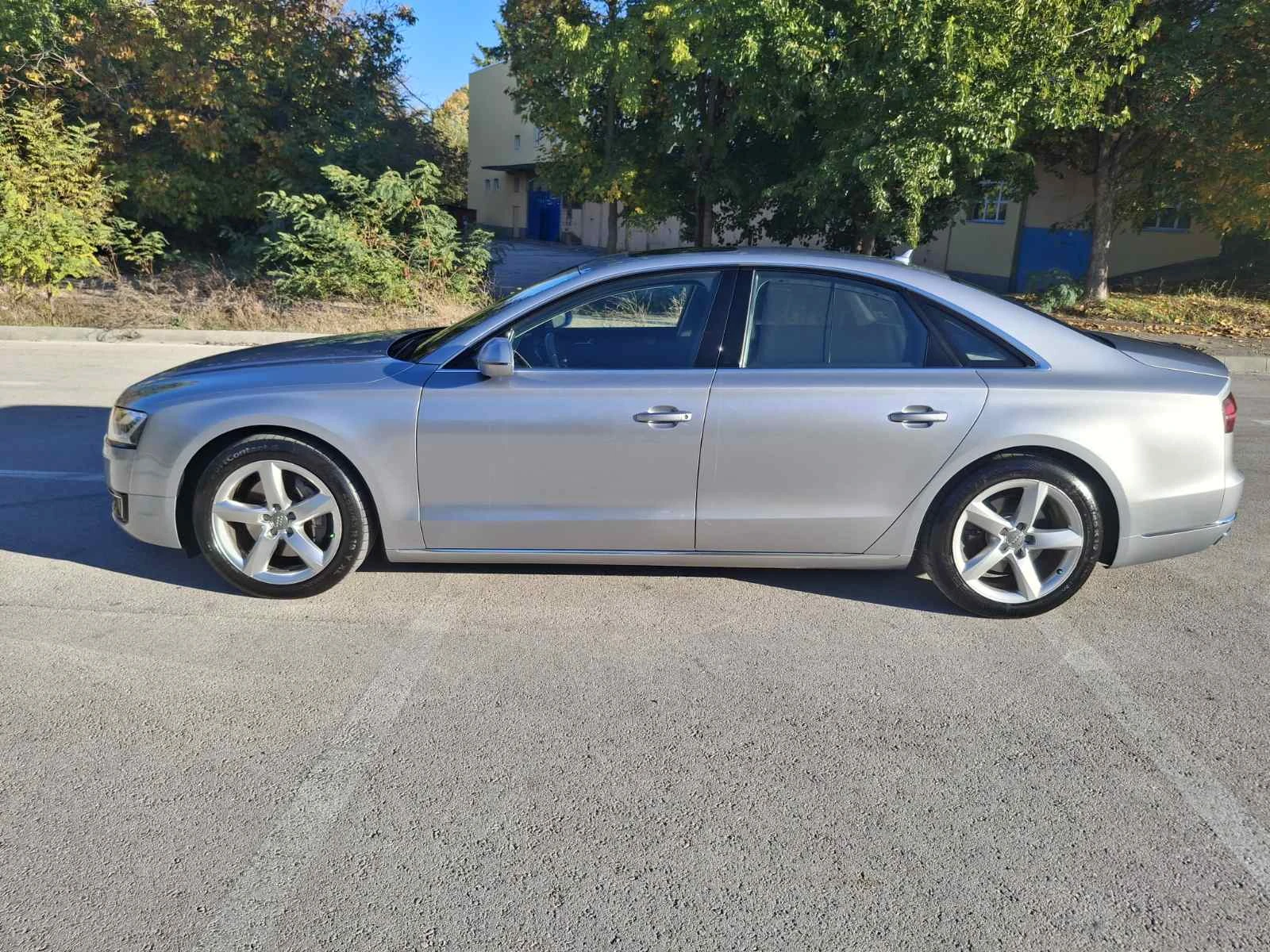 Audi A8  - изображение 4