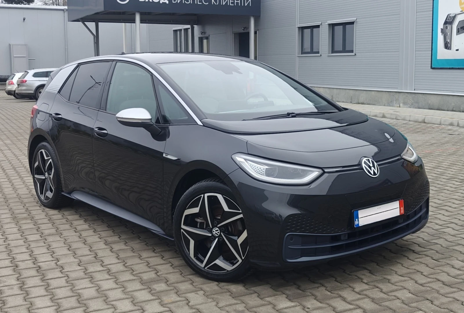 VW ID.3 1st Plus/204 hp/62 kwh/ACC/KEYLESS/SOH 93, 45% | Mobile.bg � ����������� 1