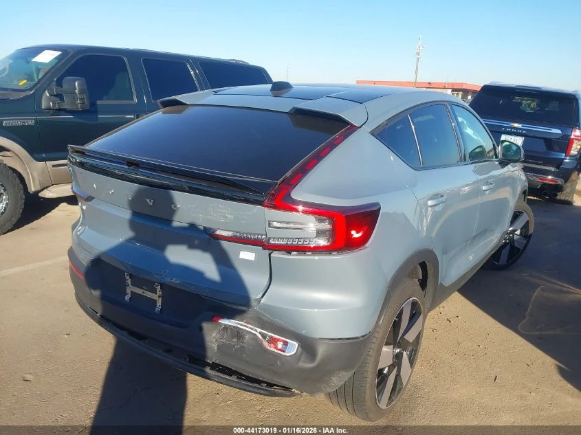 Volvo C40 Recharge Pure Electric Twin Plus - изображение 6