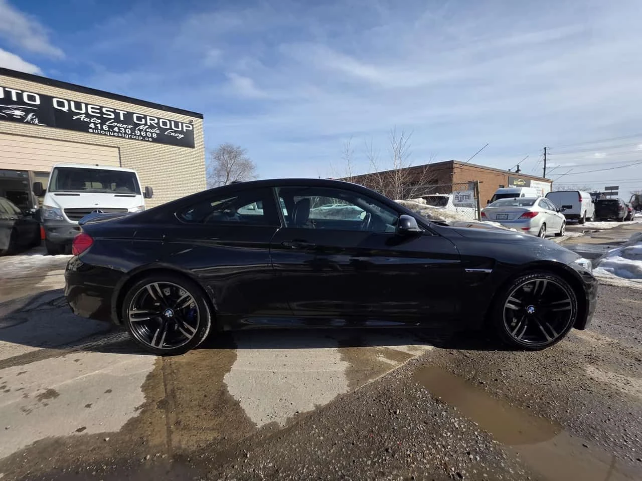 BMW M4 * CARFAX * CARBON * KEYLESS * ПОДГРЕВИ - изображение 3