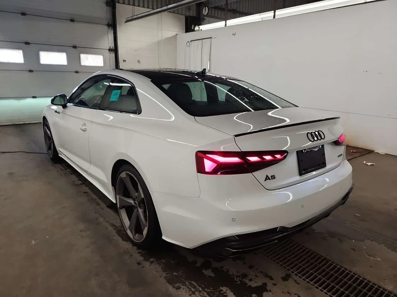 Audi Coupe PROGRESSIV * AMBIENT* PANORAMA* CARFAX *  - изображение 4