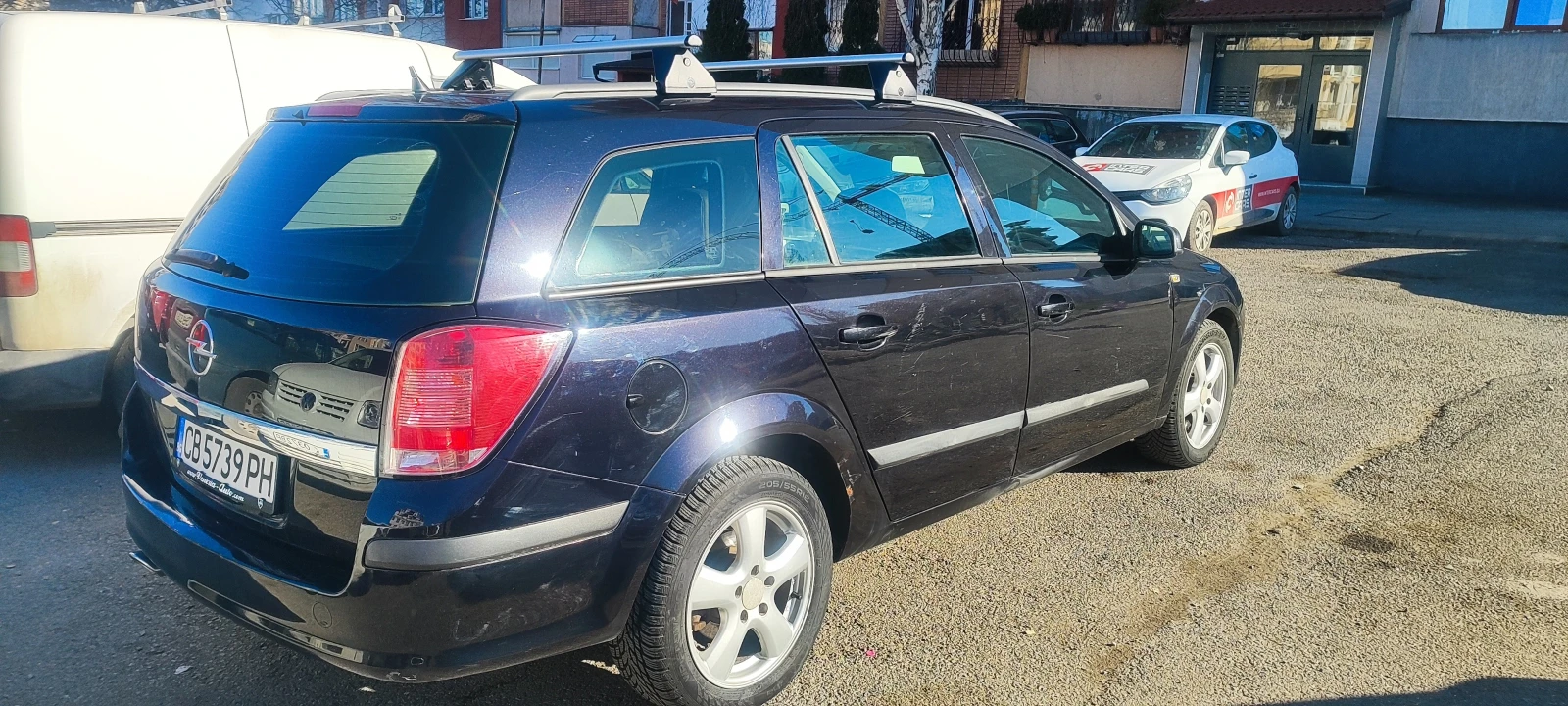 Opel Astra 2.0 T, снимка 8 - Автомобили и джипове - 53703089