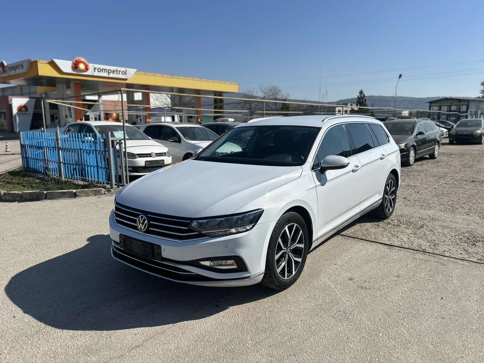VW Passat, снимка 3 - Автомобили и джипове - 53820202