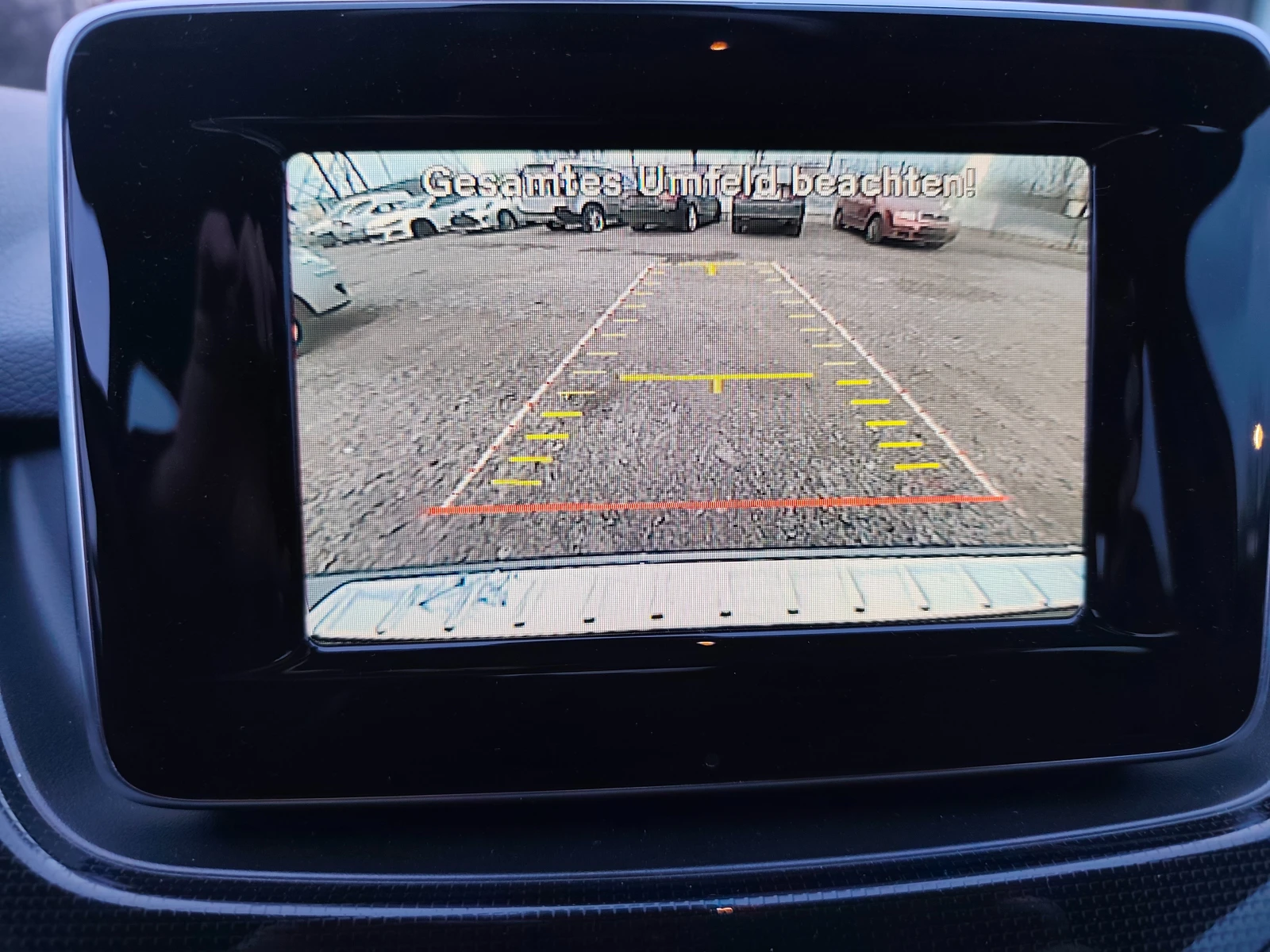 Mercedes-Benz B 180 i + Distronic+ Camera+ Navi+ Евро 6, снимка 14 - Автомобили и джипове - 53879861