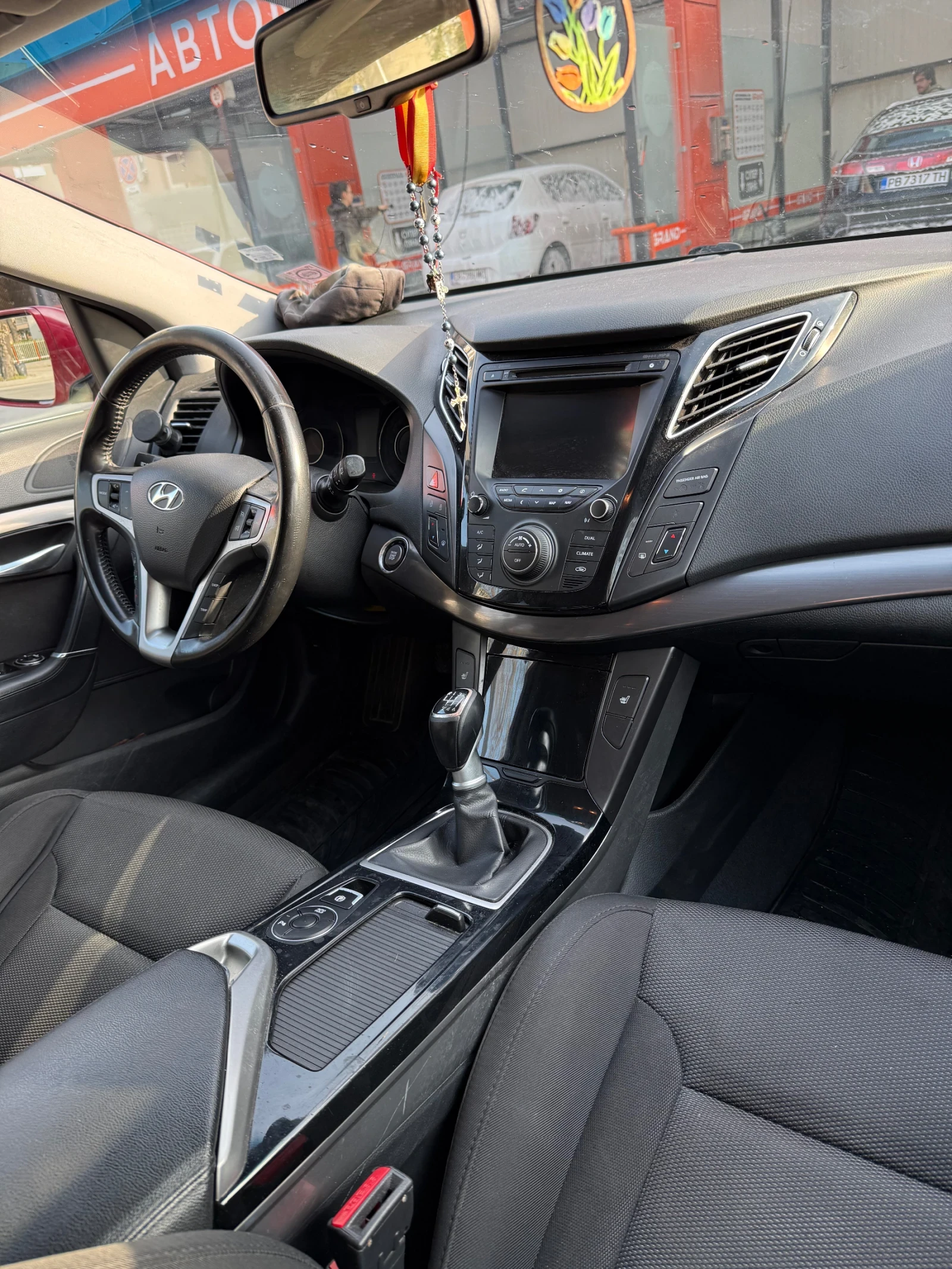 Hyundai I40 1.7 crdi, снимка 8 - Автомобили и джипове - 54194865