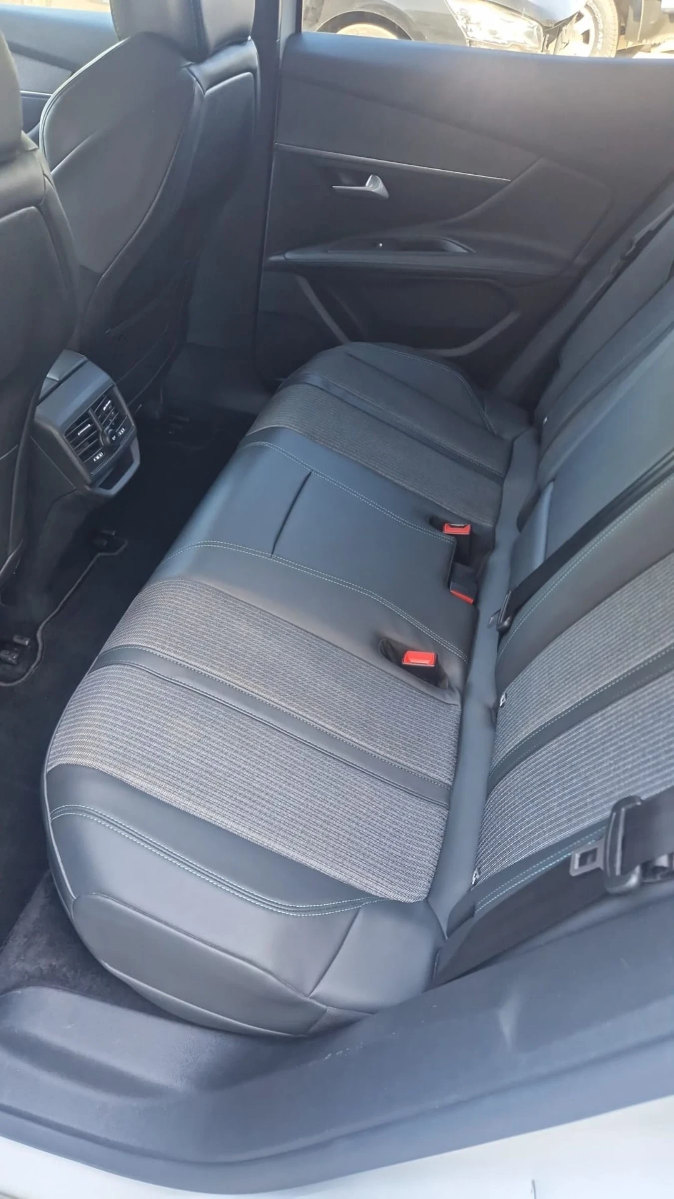 Peugeot 3008 PLUG-IN-HYBRID 225  ALLURE | Mobile.bg � ����������� 6