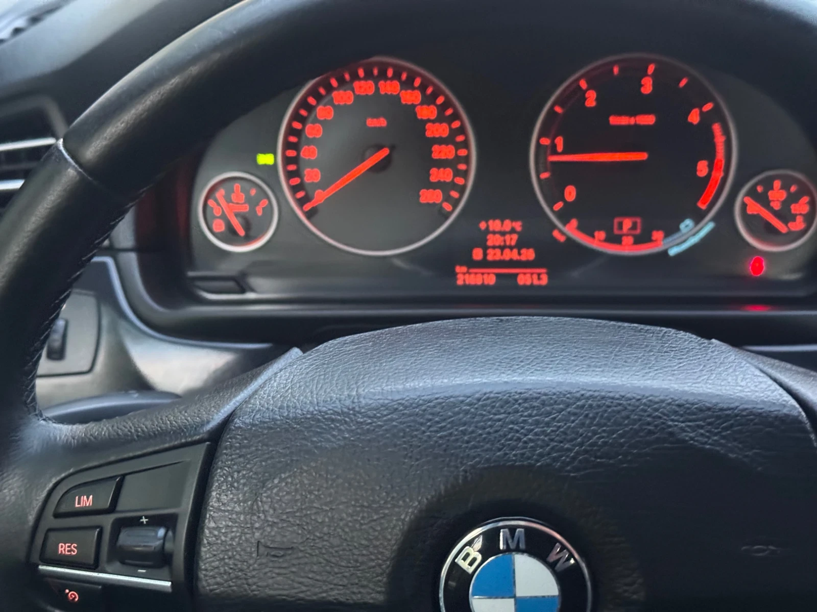 BMW 520 D ;:УНИКАТ;:ЗАПАЗЕН;:, снимка 13 - Автомобили и джипове - 54309225