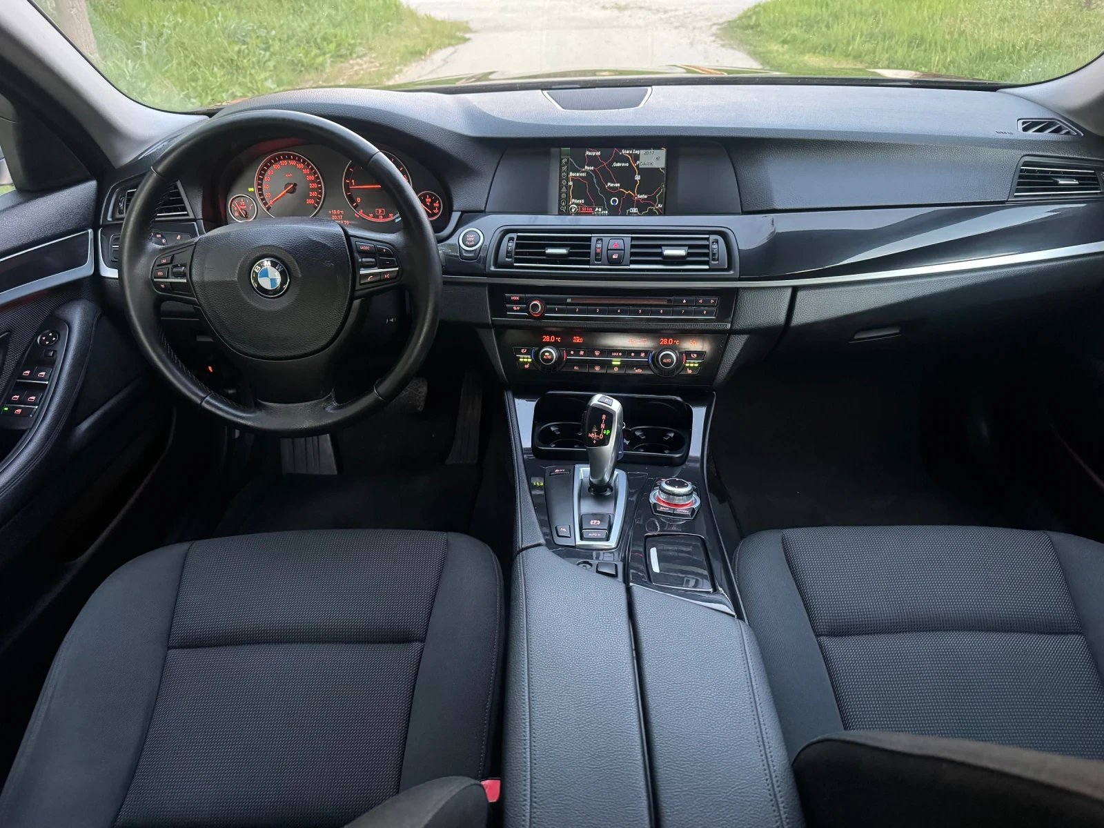 BMW 520 D ;:УНИКАТ;:ЗАПАЗЕН;:, снимка 3 - Автомобили и джипове - 54309225