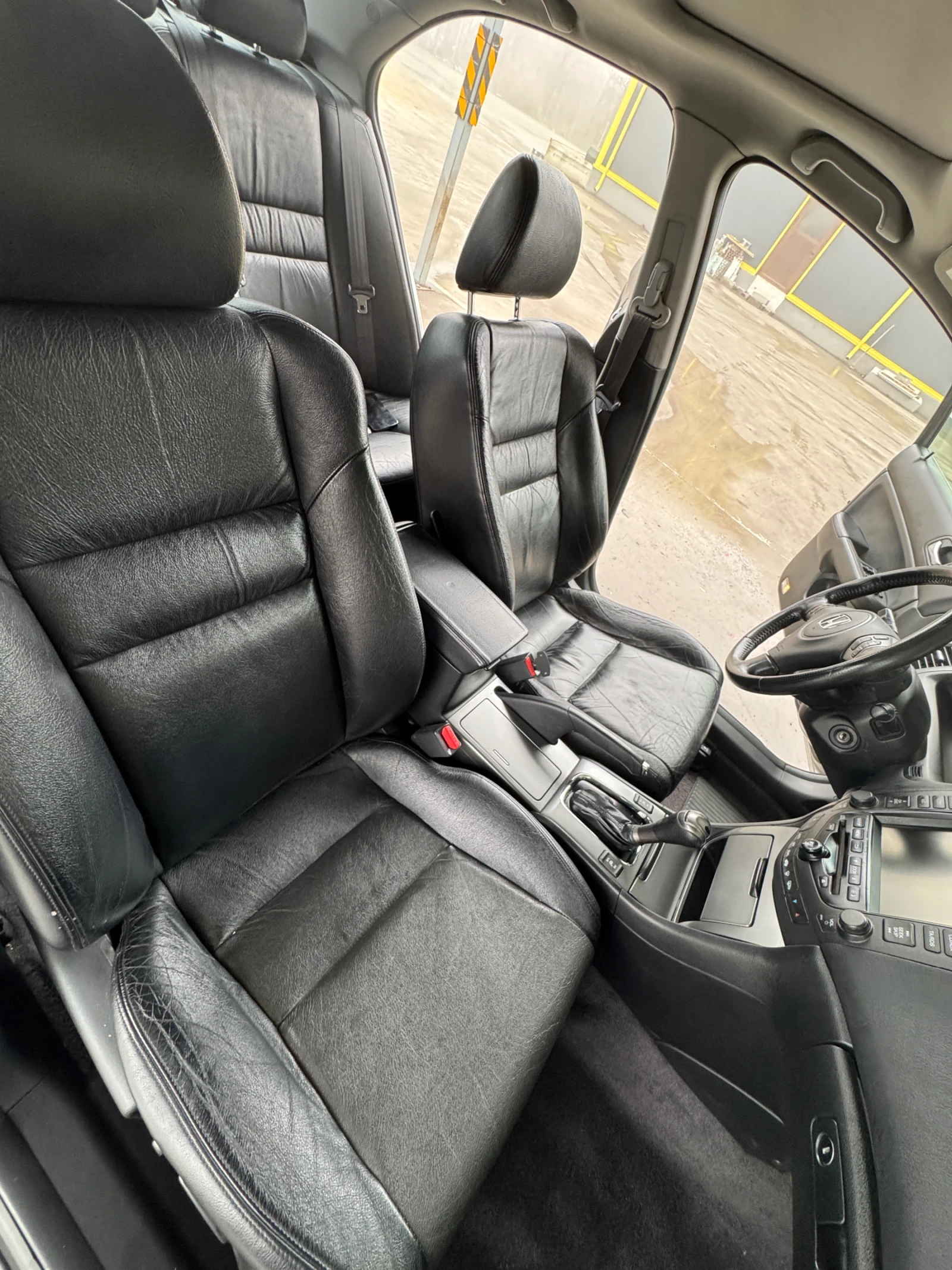 Honda Accord 2.4i AT LPG, снимка 14 - Автомобили и джипове - 54321232