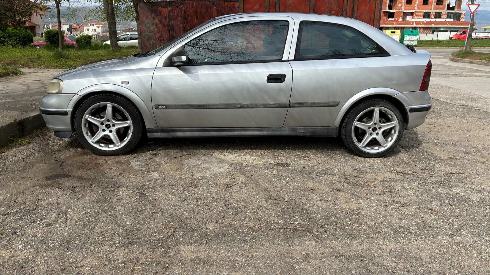 Opel Astra, снимка 4 - Автомобили и джипове - 54542567