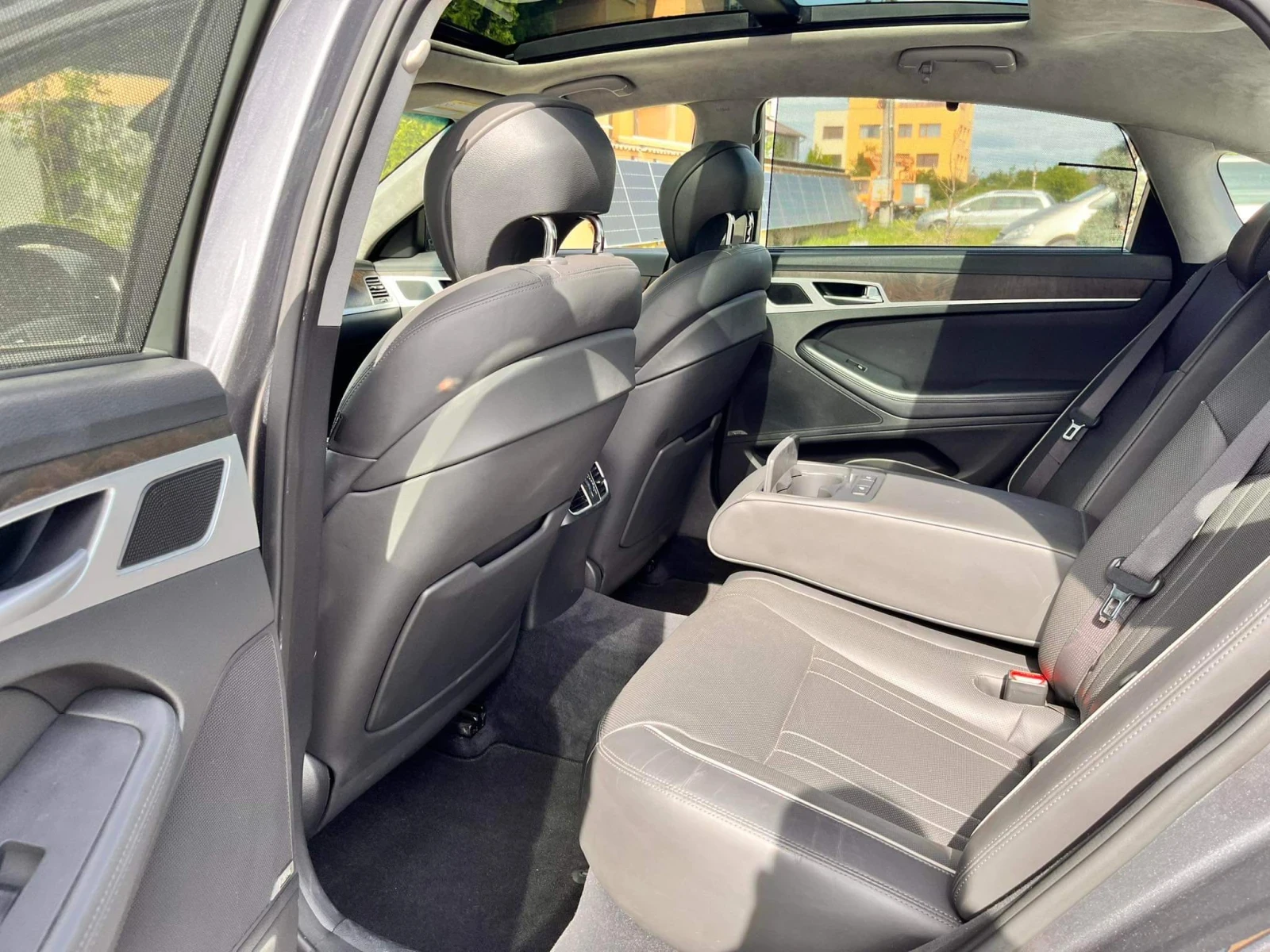 Hyundai Genesis G80 5.0 HTRAC, снимка 13 - Автомобили и джипове - 54570697