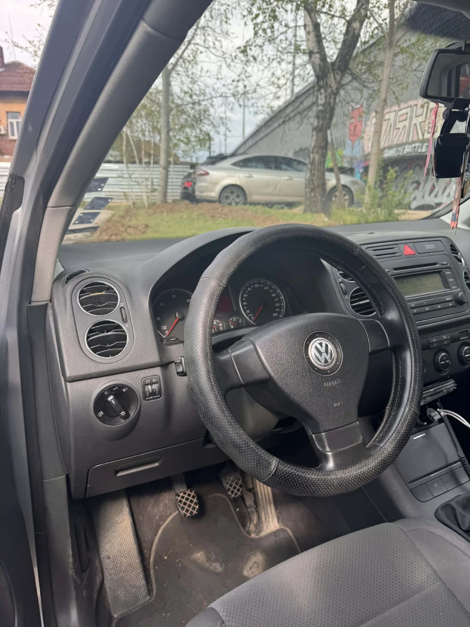 VW Golf Plus 1.9 TDI, снимка 14 - Автомобили и джипове - 54662965