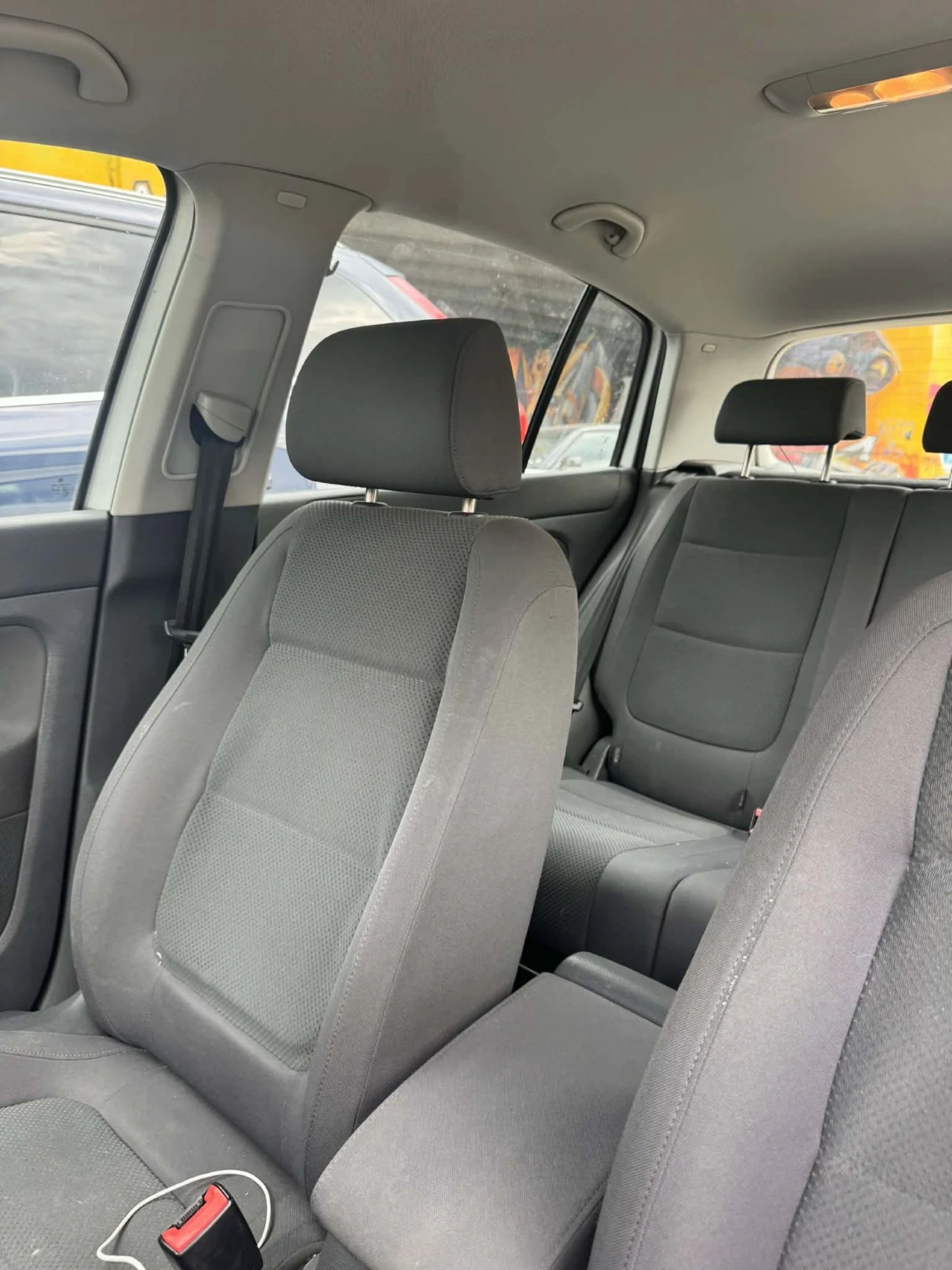 VW Golf Plus 1.9 TDI, снимка 11 - Автомобили и джипове - 54662965