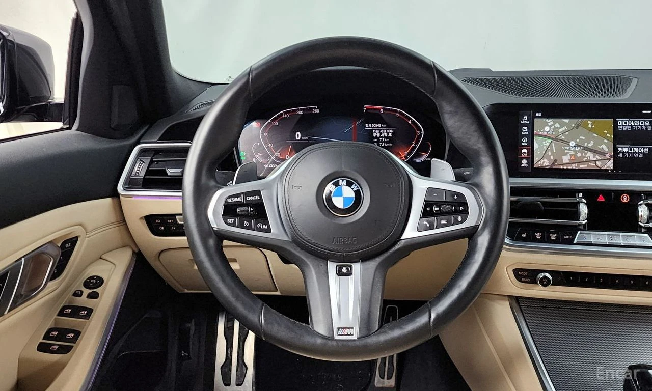 BMW 330 M SPORT* SHADOW LINE* КОЖА* ПОДГРЕВ* ПАНО* HEAD UP, снимка 11 - Автомобили и джипове - 54683213