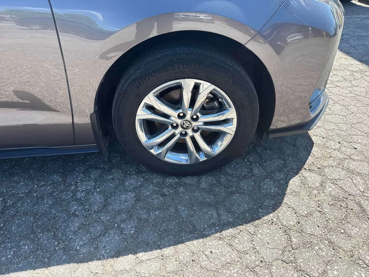 Toyota Sienna * AWD * CARFAX * 2 ����� * ������� * KEYLESS | Mobile.bg � ����������� 7