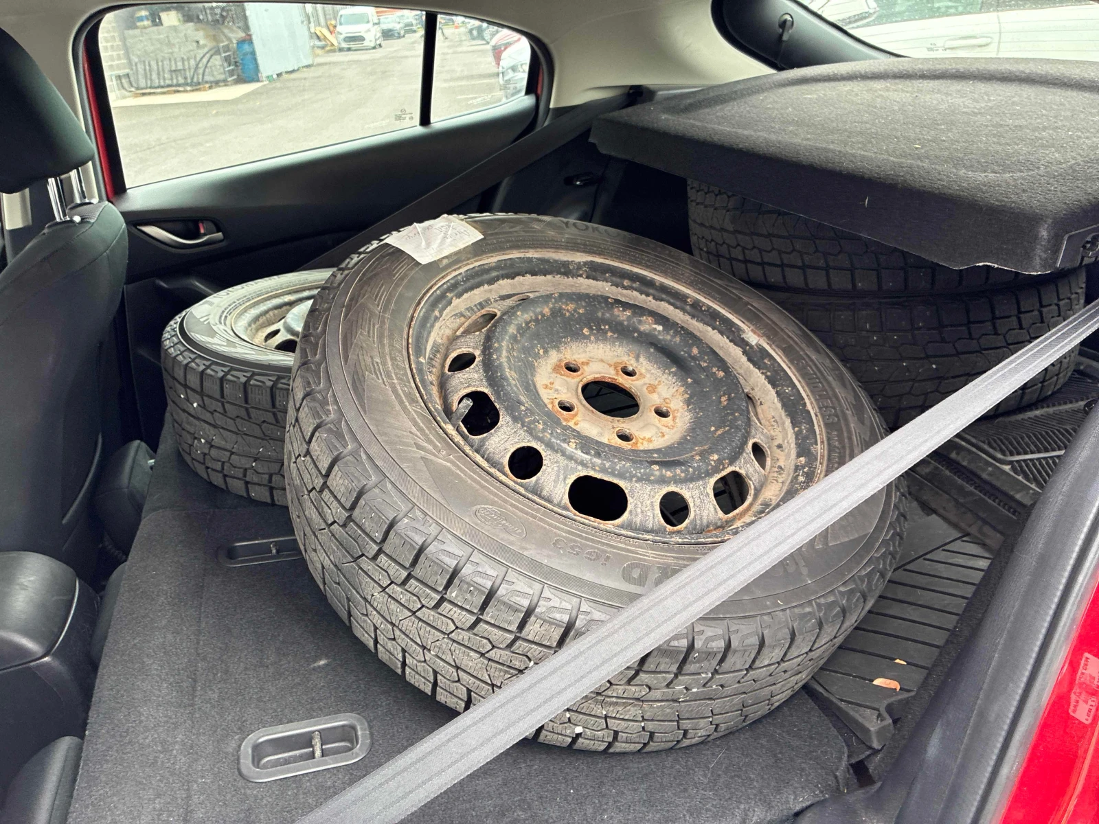 Mazda Mx-3 2.0L 4cyl FWD | Mobile.bg � ����������� 12