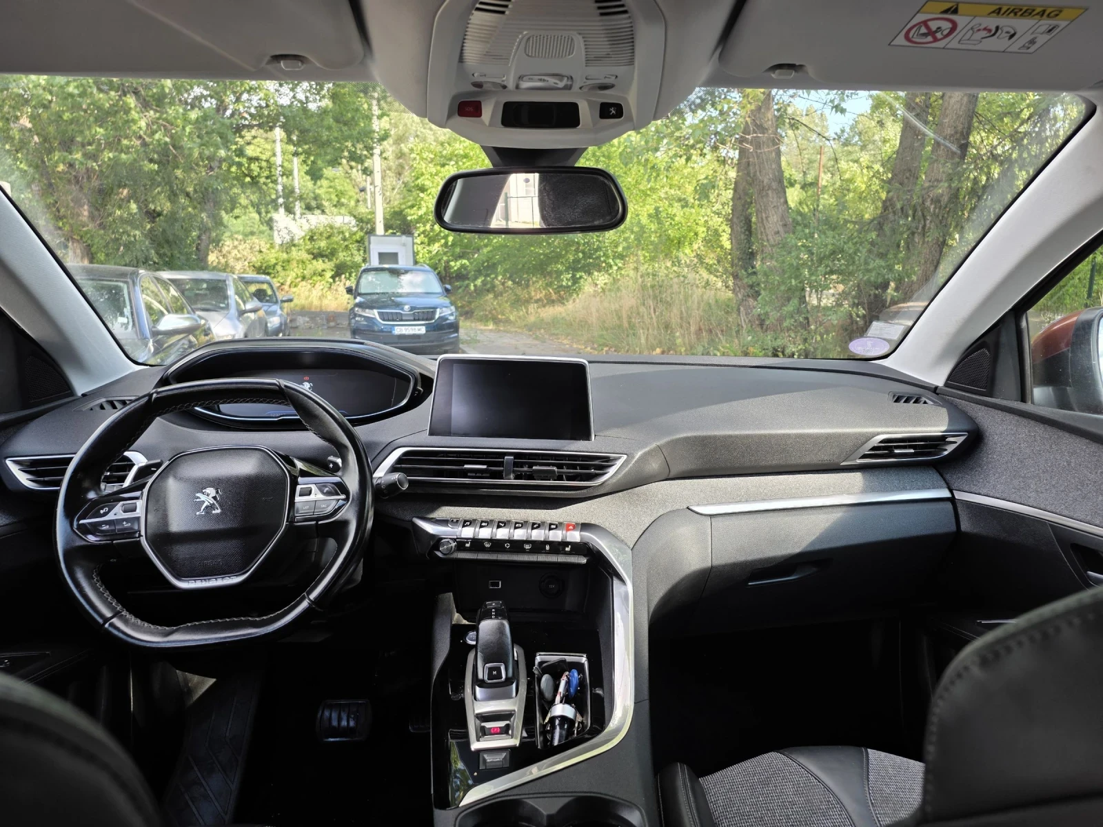 Peugeot 3008 1.2БЕНЗИН/АВТ/АЛУР/ЛЕД, снимка 16 - Автомобили и джипове - 55382337