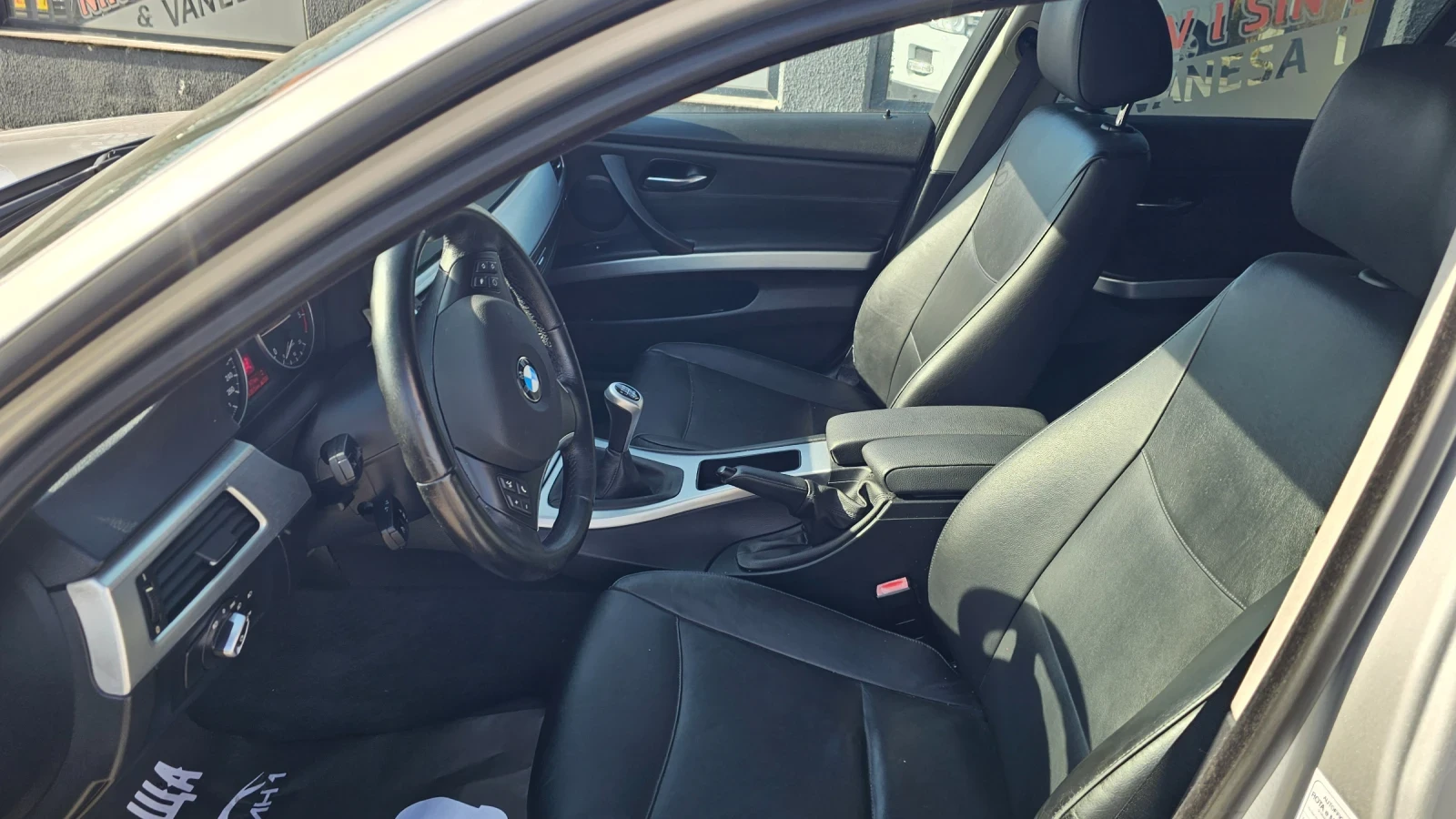 BMW 320 X-DRIVE, снимка 11 - Автомобили и джипове - 56222434