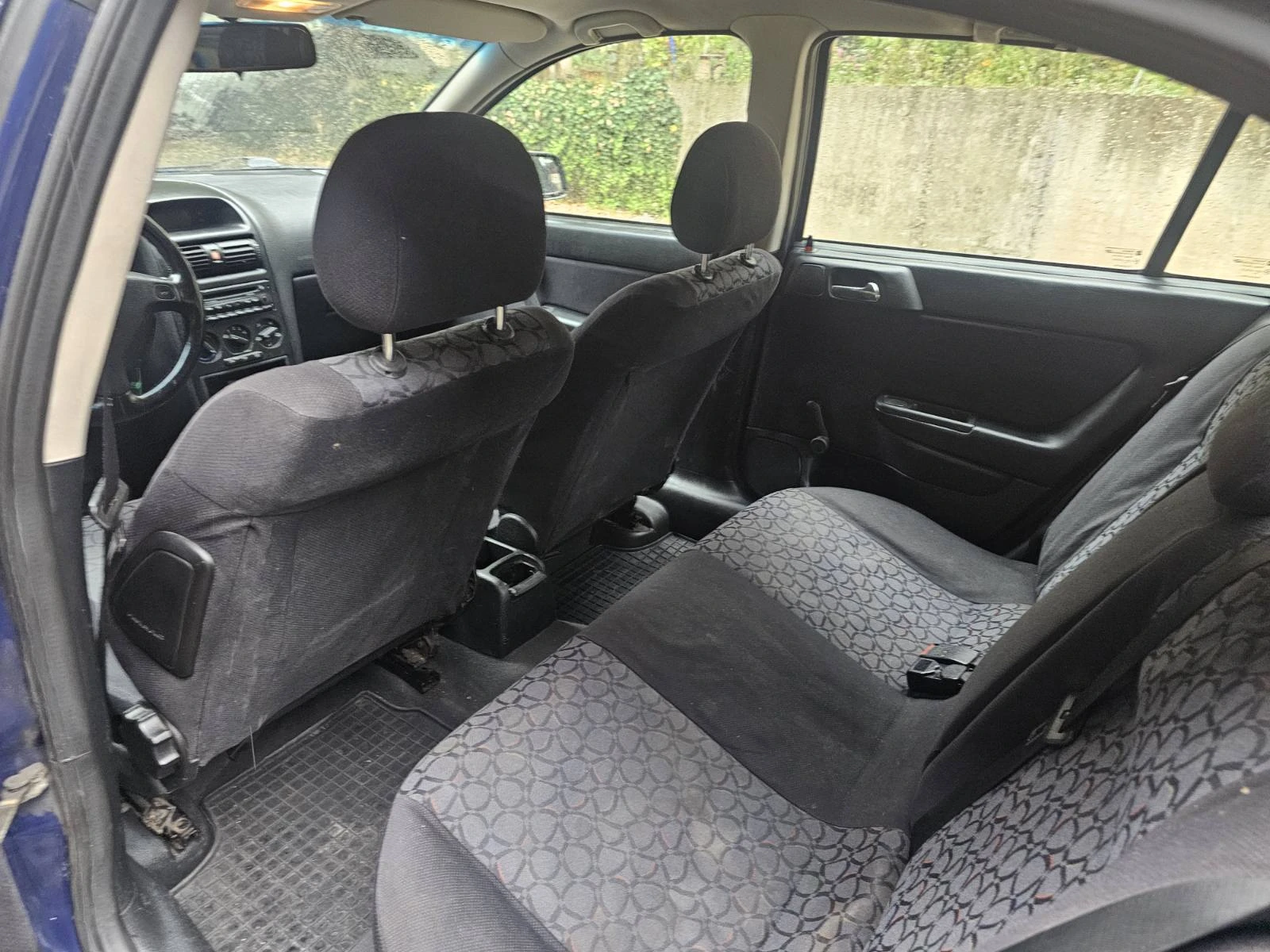 Opel Astra, снимка 9 - Автомобили и джипове - 56242101