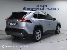 Toyota Rav4 * 2.5* 4WD* HYBRID* КОЖА* ПОДГРЕВ* ОБДУХВАНЕ* ПАНО, снимка 2