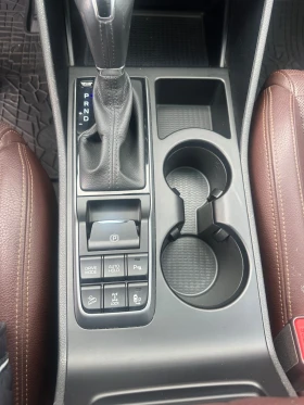 Hyundai Tucson 2.0 CRDI 4x4, снимка 13