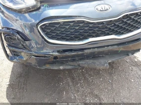 Обява за продажба на Kia Sportage 2.4L I-4 DI, DOHC, VVT, 181HP All Wheel Drive ~20 800 лв. - изображение 8