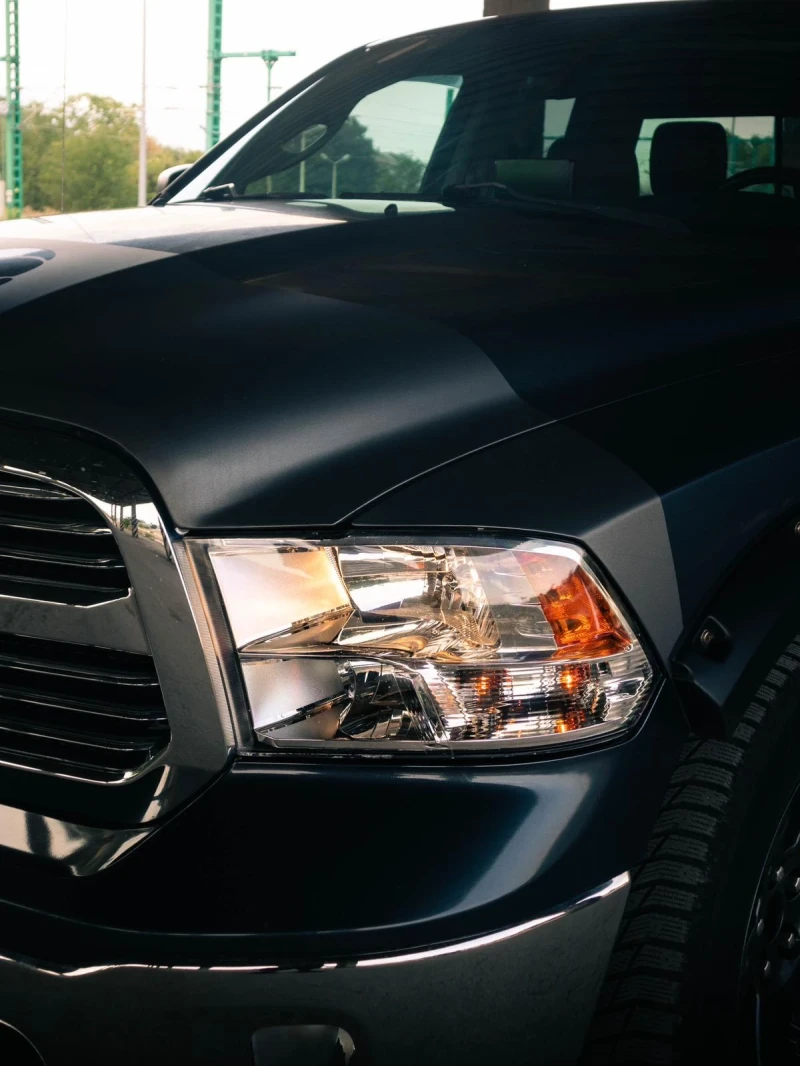 Dodge RAM 1500, снимка 10 - Автомобили и джипове - 51486945
