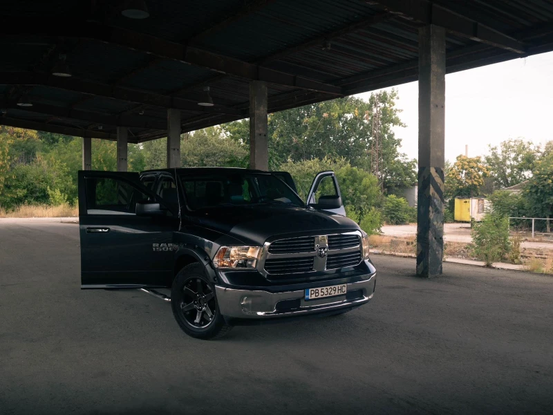 Dodge RAM 1500, снимка 13 - Автомобили и джипове - 51486945
