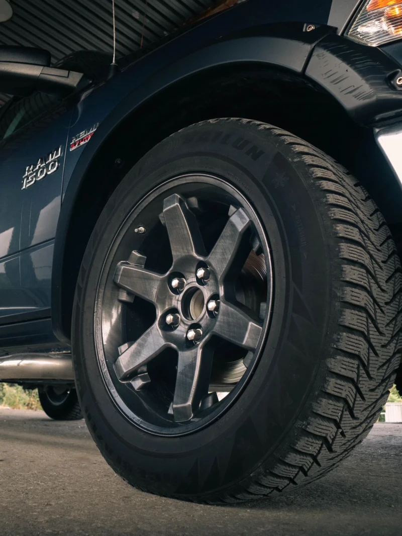 Dodge RAM 1500, снимка 7 - Автомобили и джипове - 51486945