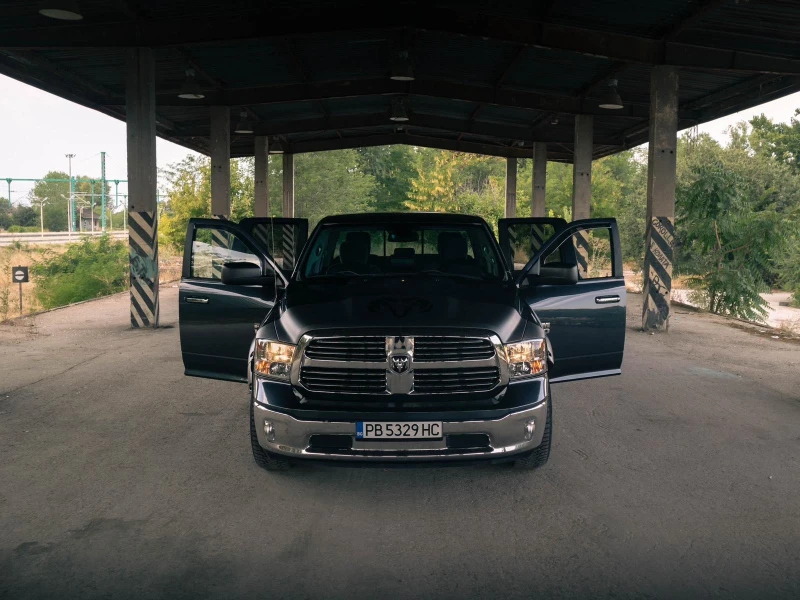 Dodge RAM 1500, снимка 12 - Автомобили и джипове - 51486945