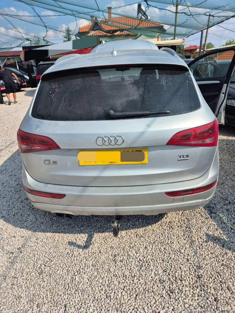 Audi Q5 2.0tdi , снимка 3 - Автомобили и джипове - 52551724