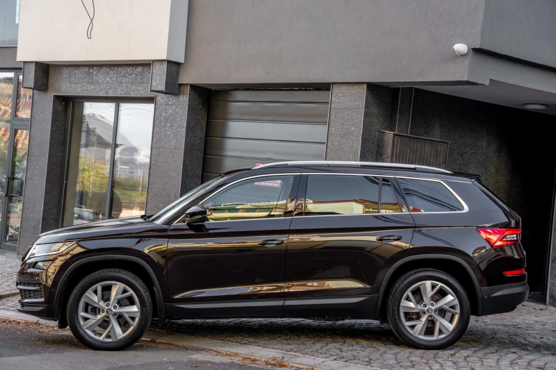 Skoda Kodiaq 4x4 Full, снимка 4 - Автомобили и джипове - 52657375