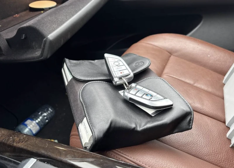 BMW X5 xDrive35i, снимка 11 - Автомобили и джипове - 52801227