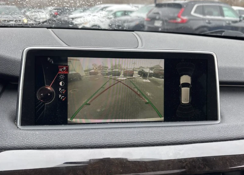 BMW X5 xDrive35i, снимка 16 - Автомобили и джипове - 52801227