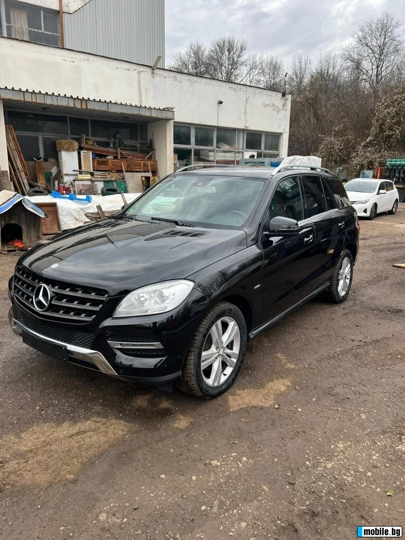 Mercedes-Benz ML 350, снимка 3 - Автомобили и джипове - 48327724