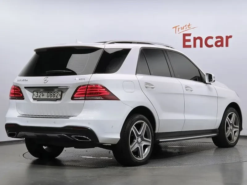 Mercedes-Benz GLE 350d - САМО 30% АВАНС, снимка 2 - Автомобили и джипове - 56112314