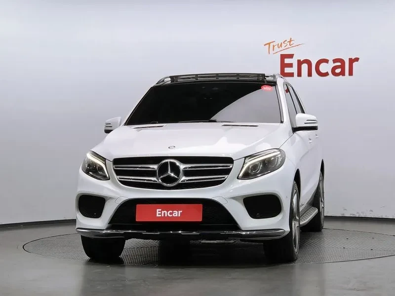 Mercedes-Benz GLE 350d - САМО 30% АВАНС, снимка 3 - Автомобили и джипове - 56112314