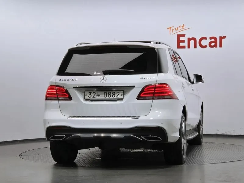 Mercedes-Benz GLE 350d - САМО 30% АВАНС, снимка 4 - Автомобили и джипове - 56112314