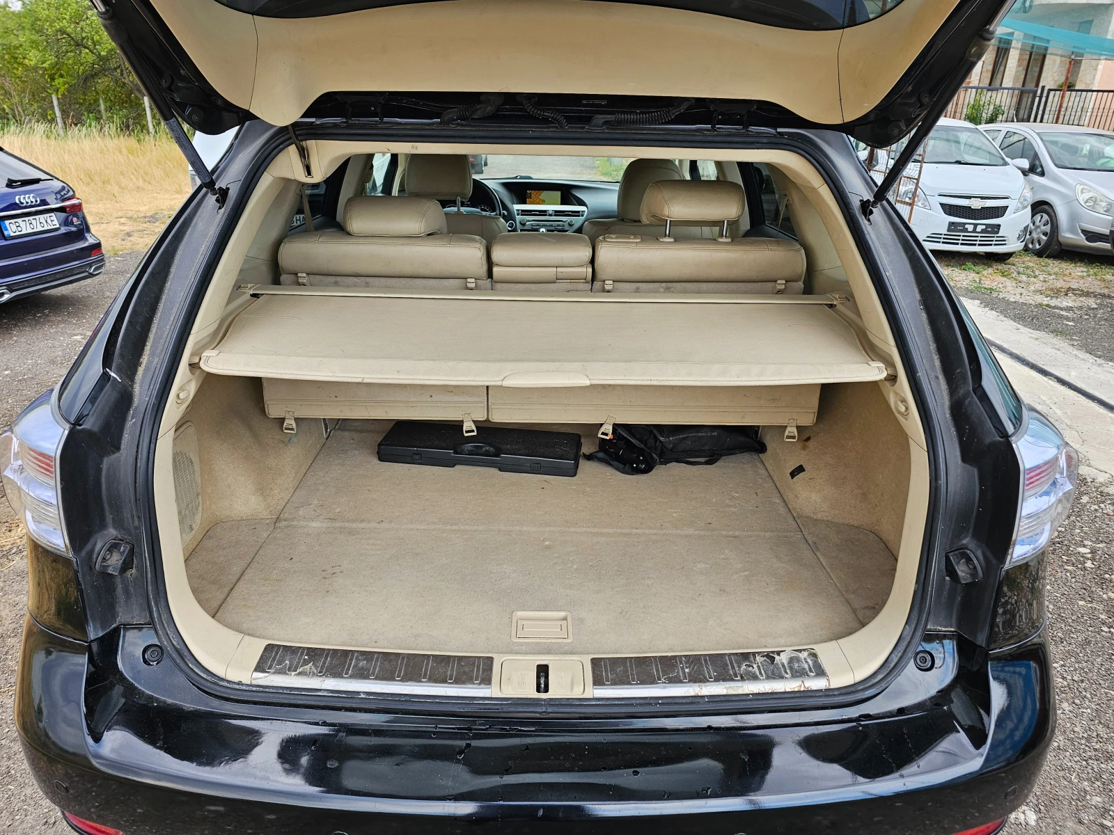 Lexus RX 450h Hybrid 249кс 3.5i - изображение 9