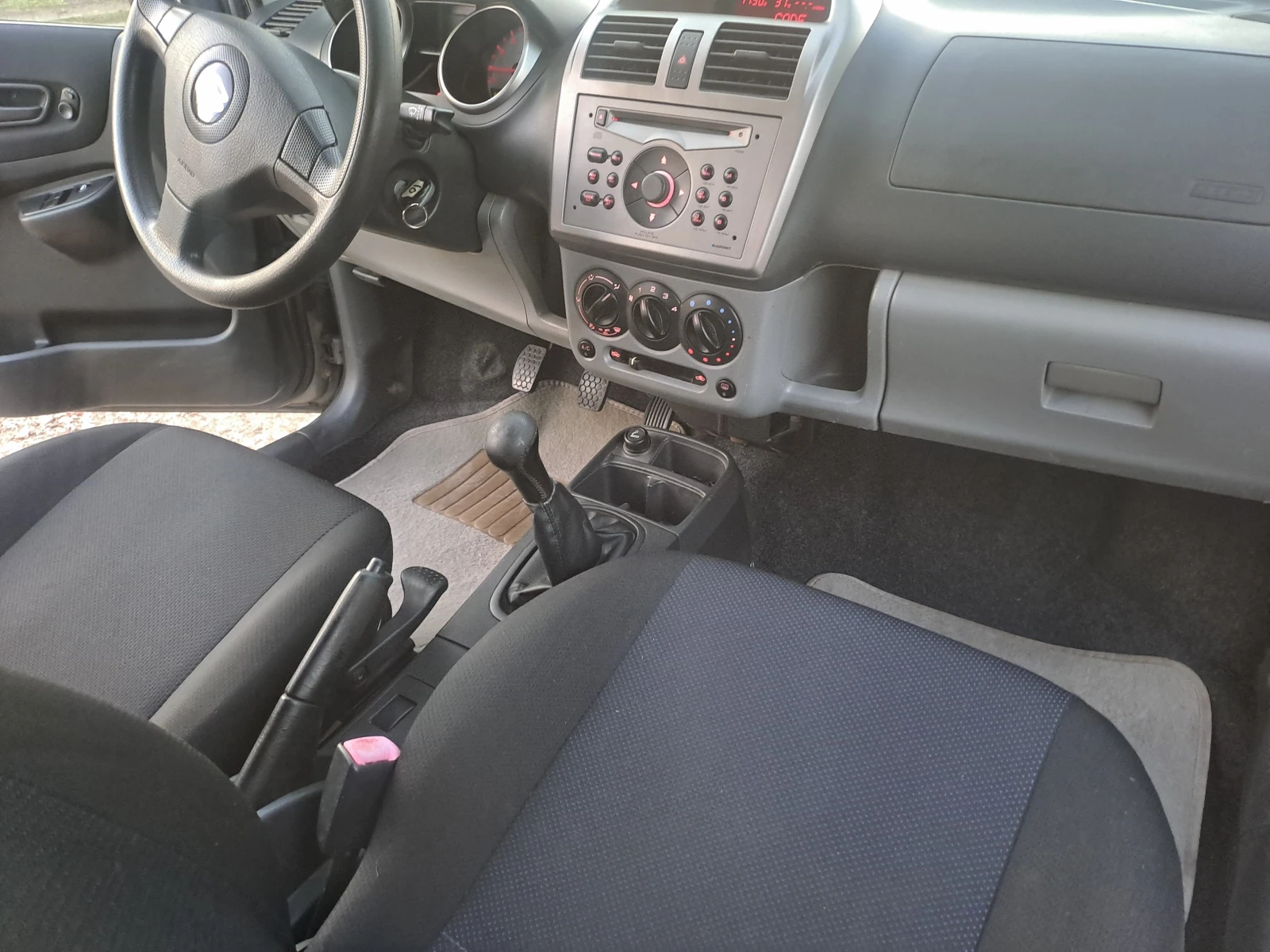 Suzuki Ignis 1.3i 4x4 ESKLUZIVE  - изображение 7